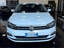 Bianco Usata 2019 VW Polo Comfortline Tre volumi | 13.490 € (Buon prezzo)