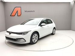 Bianco Usata 2021 VW Golf Life Tre volumi | 16.990 € (Buon prezzo)