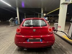 Rosso Usata 2010 Alfa Romeo MiTo Due volumi | 4700 € (Buon prezzo)