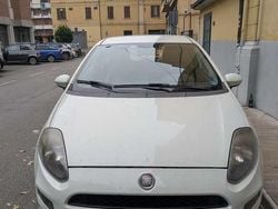 Bianco Usata 2012 Fiat Punto Pop Tre volumi | 2800 € (Buon prezzo)