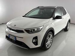 Bianco Usata 2019 Kia Stonic Style SUV | 12.400 € (Buon prezzo)