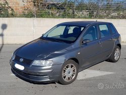 Grigio Usata 2004 Fiat Stilo Tre volumi | 400 € (Super prezzo)