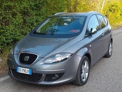 Grigio Usata 2008 Seat Altea Monovolume | 5300 € (Cara)