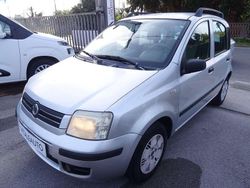 Argento Usata 2007 Fiat Panda Active Tre volumi | 3950 € (Buon prezzo)