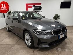 Grigio Usata 2023 BMW 318 Tre volumi | 29.990 € (Super prezzo)