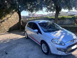 Usata 2010 Fiat Grande Punto Due volumi | 3790 € (Buon prezzo)