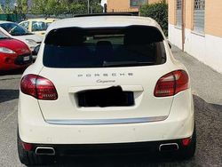 Usata 2011 Porsche Cayenne SUV | 18.500 €