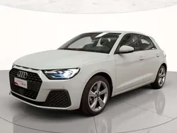2y bianco ghiacciaio metallizzato Usata 2022 Audi A1 Sportback Admired Due volumi | 22.900 € (Buon prezzo)