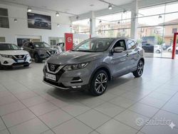 Grigio Usata 2017 Nissan Qashqai N-Connecta SUV | 13.500 € (Buon prezzo)