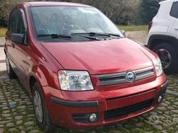 Rosso Usata 2004 Fiat Panda Active Tre volumi | 3900 € (Buon prezzo)
