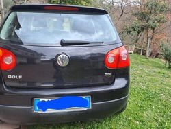 Nero Usata 2009 VW Golf VI Due volumi | 2200 € (Buon prezzo)