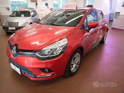 Rosso Usata 2017 Renault Clio IV Zen Tre volumi | 9500 € (Buon prezzo)