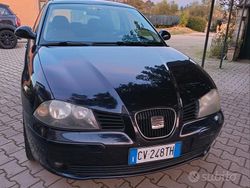 Nero Usata 2006 Seat Ibiza Stylance Tre volumi | 800 € (Super prezzo)