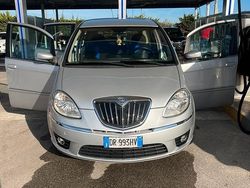 Grigio Usata 2008 Lancia Musa Monovolume | 3800 € (Buon prezzo)