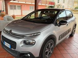 Grigio Usata 2017 Citroën C3 Shine Due volumi | 8900 € (Buon prezzo)