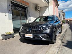 Grigio Usata 2023 Mercedes GLC220 AMG line Tre volumi | 54.999 € (Buon prezzo)