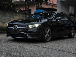 Nero Usata 2021 Mercedes A180 Due volumi | 33.000 €