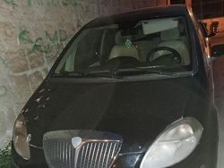 Nero Usata 2006 Lancia Musa Monovolume | 1500 € (Buon prezzo)
