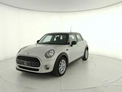 Arancione Usata 2016 Mini Cooper Due volumi | 16.900 € (Buon prezzo)