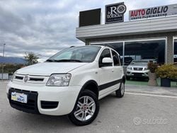 Bianco Usata 2011 Fiat Panda 4x4 Dynamic Due volumi | 5900 € (Buon prezzo)