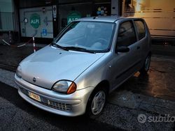 Grigio Usata 2005 Fiat Seicento Active Due volumi | 1350 € (Ottimo prezzo)