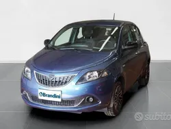 Blu elegante Usata 2024 Lancia Ypsilon S Due volumi | 14.300 € (Buon prezzo)