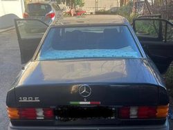Nero Usata 1991 Mercedes 190 Tre volumi | 3000 €