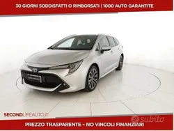 Argento Usata 2019 Toyota Corolla Style Station wagon | 20.900 € (Buon prezzo)
