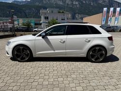 Bianco Usata 2015 Audi A3 Sportback Due volumi | 18.000 € (Molto cara)