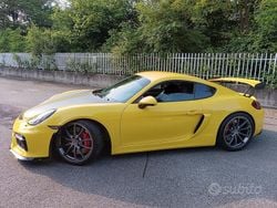 Giallo Usata 2015 Porsche Cayman GT4 Coupé | 84.000 €