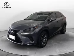 Grigio scuro Usata 2020 Lexus NX300h SUV | 26.900 € (Buon prezzo)