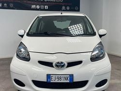 Bianco Usata 2011 Toyota Aygo Due volumi | 4490 € (Buon prezzo)
