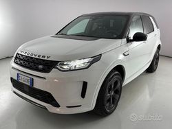 Bcolor bianconero Usata 2022 Land Rover Discovery Sport SE Dynamic SUV | 28.900 € (Buon prezzo)