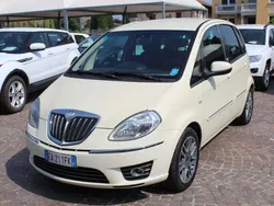 Beige pastello Usata 2010 Lancia Musa Monovolume | 2900 € (Ottimo prezzo)