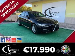 Nero Usata 2019 Alfa Romeo Giulia Business Tre volumi | 17.990 €