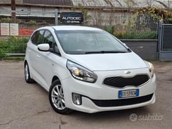 Bianco Usata 2013 Kia Carens Monovolume | 5800 € (Buon prezzo)