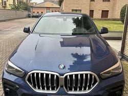 Blu/azzurro Usata 2023 BMW X6 M Sport SUV | 63.000 € (Ottimo prezzo)