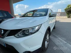 Usata 2015 Nissan Qashqai SUV | 9900 €
