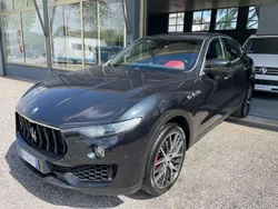 Nero Usata 2018 Maserati Levante SUV | 28.900 € (Super prezzo)