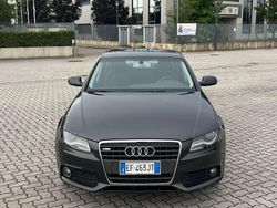 Usata 2010 Audi A4 Ambiente Tre volumi | 10.000 € (Molto cara)