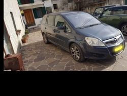 Blu Usata 2010 Opel Zafira Monovolume | 2300 € (Buon prezzo)