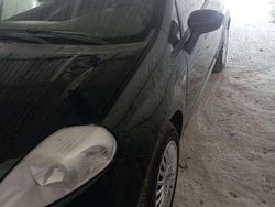 Usata 2007 Fiat Grande Punto Due volumi | 3500 € (Cara)
