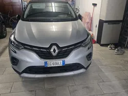 Usata 2021 Renault Captur Intens SUV | 18.000 € (Buon prezzo)