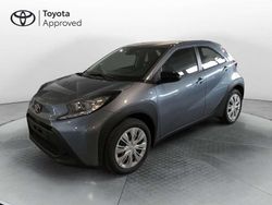 Nero Nuova 2025 Toyota Aygo X Active SUV | 16.300 € (Buon prezzo)