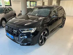 Nero metallizzato Usata 2020 Audi SQ7 Ambiente SUV | 77.999 € (Molto cara)