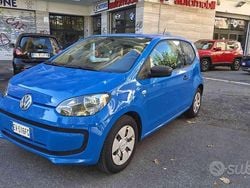 Azzurro Usata 2014 VW up! move up! Due volumi | 4250 € (Ottimo prezzo)