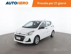 Bianco Usata 2017 Hyundai i10 Classic Due volumi | 8999 € (Buon prezzo)