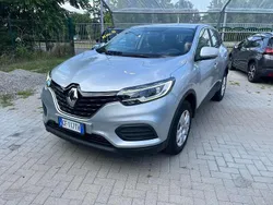 Grigio argento Usata 2021 Renault Kadjar Life SUV | 13.490 € (Super prezzo)