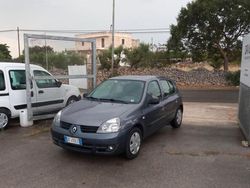 Grigio Usata 2007 Renault Clio II Tre volumi | 3800 €