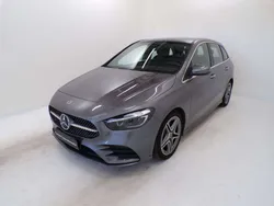 Grigio montagna Usata 2023 Mercedes B180 AMG Line Premium Monovolume | 31.800 € (Buon prezzo)